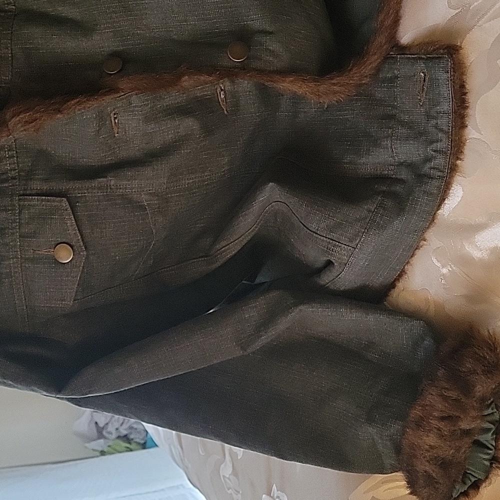 Jacket - Picture 2 of 11